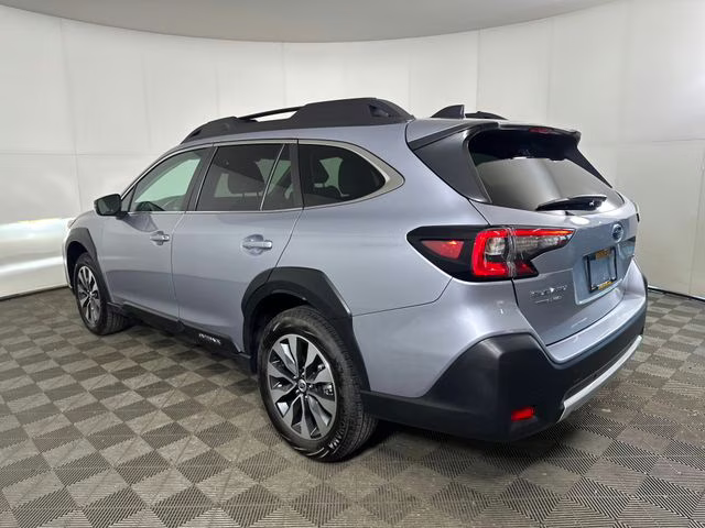 2024 Ice Silver Metallic Subaru Outback Limited AWD SUV
