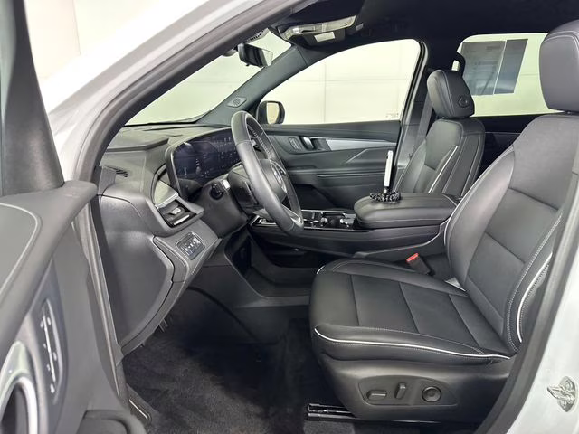 2026 Summit White Buick Enclave Preferred FWD SUV