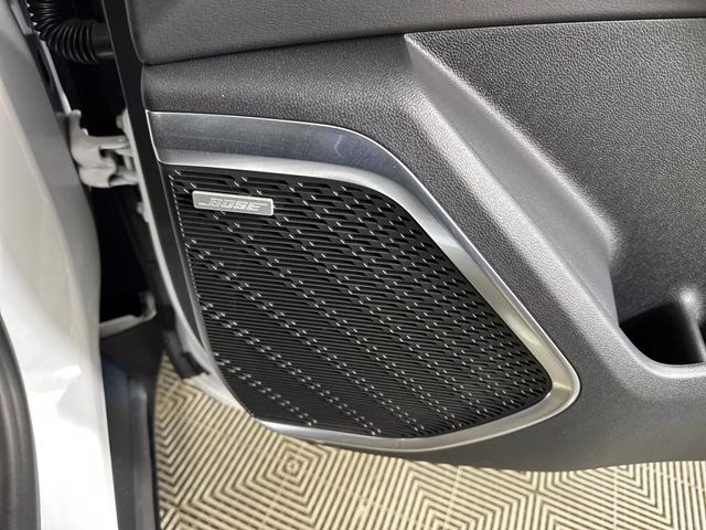 2026 Summit White Buick Enclave Preferred FWD SUV