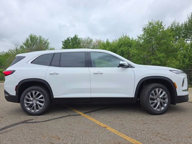 2026 Summit White Buick Enclave Preferred FWD SUV