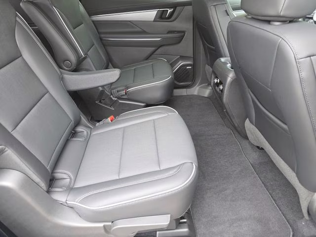 2026 Summit White Buick Enclave Preferred AWD SUV