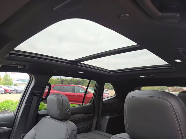 2026 Summit White Buick Enclave Preferred AWD SUV