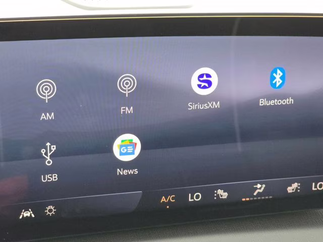 2026 Summit White Buick Enclave Preferred FWD SUV
