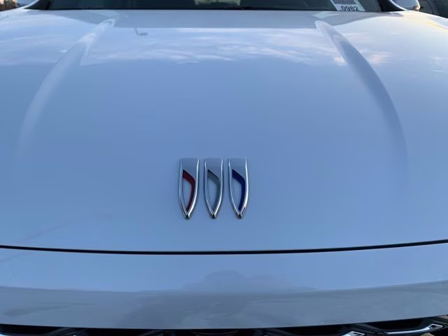2026 Iridescent White Tricoat Buick Enclave Avenir AWD SUV