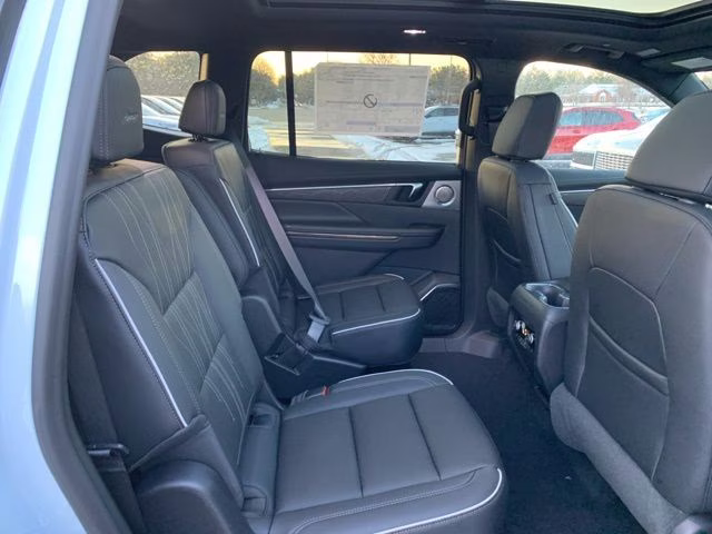 2026 Iridescent White Tricoat Buick Enclave Avenir AWD SUV