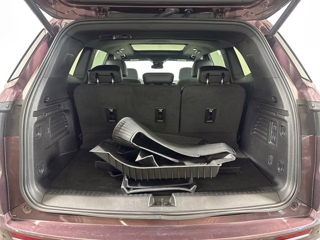 2025 Smokey Amethyst Metallic Buick Enclave Avenir AWD SUV