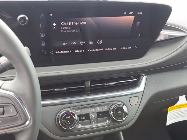 2026 Summit White Buick Envista Preferred FWD SUV