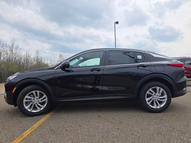 2026 Ebony Twilight Metallic Buick Envista Preferred FWD SUV
