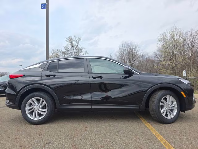 2026 Ebony Twilight Metallic Buick Envista Preferred FWD SUV