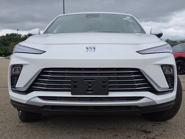 2026 Summit White Buick Envista Preferred FWD SUV
