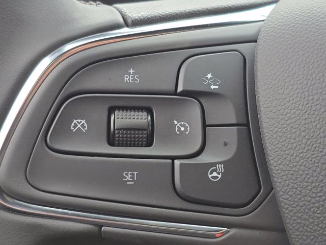 2026 Summit White Buick Envista Preferred FWD SUV