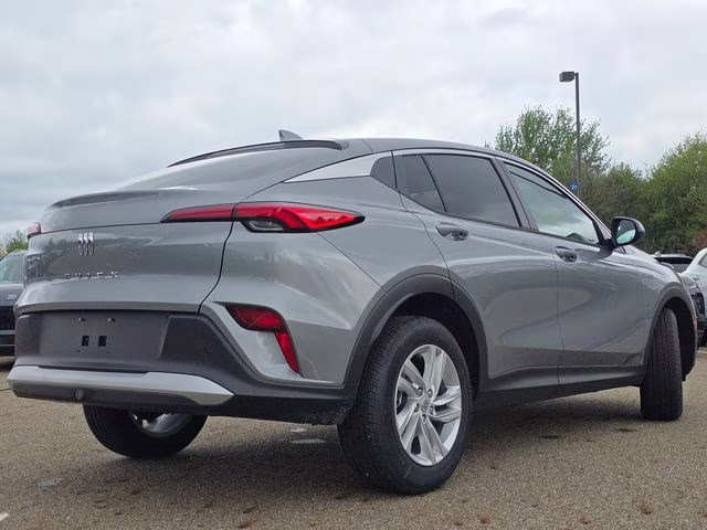 2026 Moonstone Gray Metallic Buick Envista Preferred FWD SUV