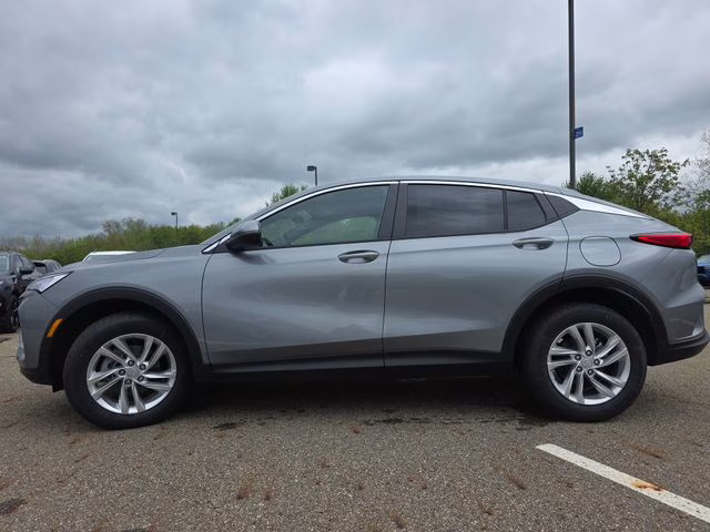2026 Moonstone Gray Metallic Buick Envista Preferred FWD SUV