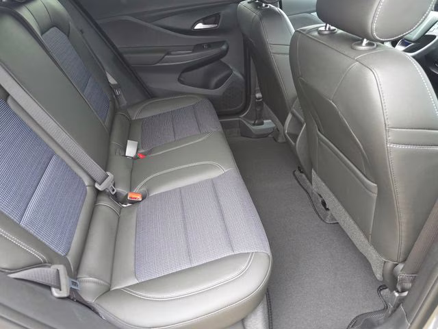 2026 Moonstone Gray Metallic Buick Envista Preferred FWD SUV
