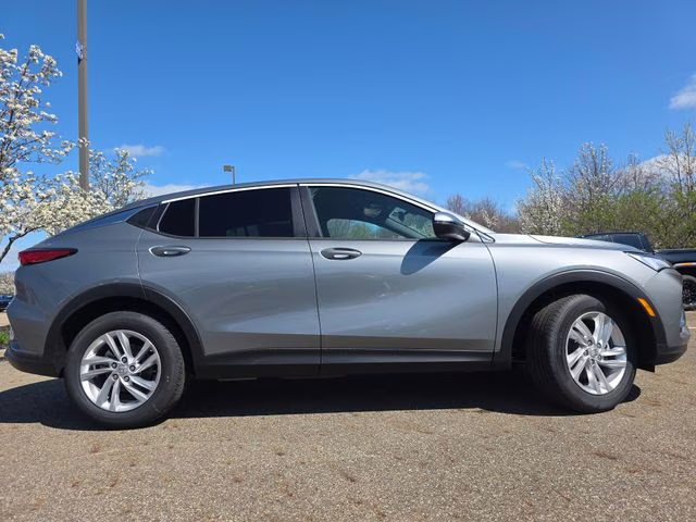 2026 Moonstone Gray Metallic Buick Envista Preferred FWD SUV