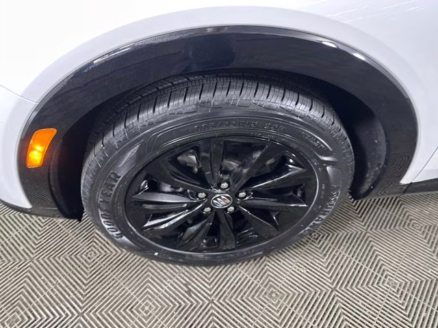 2024 Summit White Buick Envista Sport Touring FWD SUV