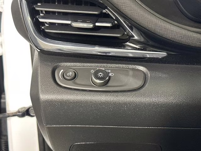 2024 Summit White Buick Envista Sport Touring FWD SUV