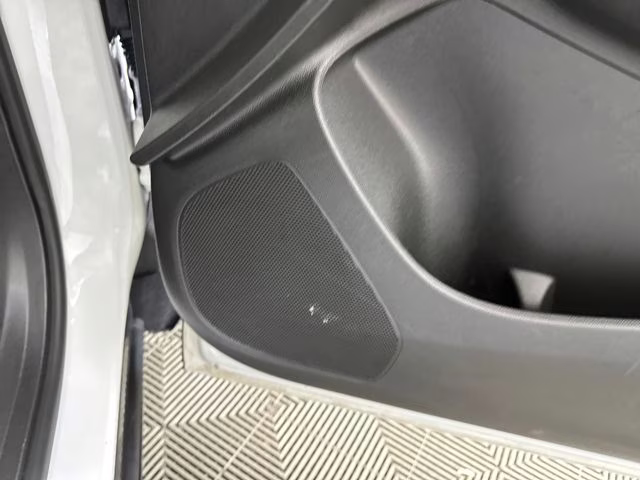 2024 Summit White Buick Envista Sport Touring FWD SUV