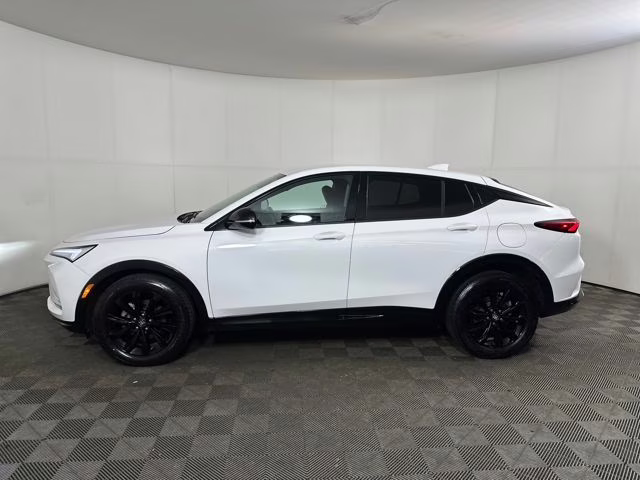 2024 Summit White Buick Envista Sport Touring FWD SUV