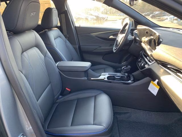 2026 Moonstone Gray Metallic Buick Envista Sport Touring FWD SUV