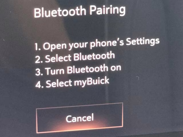 2026 White Frost Tricoat Buick Envista Avenir FWD SUV