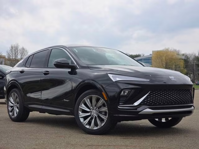 2026 Ebony Twilight Metallic Buick Envista Avenir FWD SUV