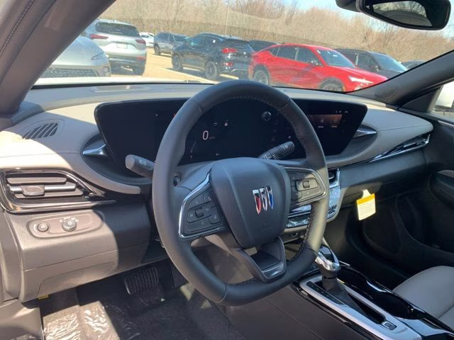 2026 White Frost Tricoat Buick Envista Avenir FWD SUV