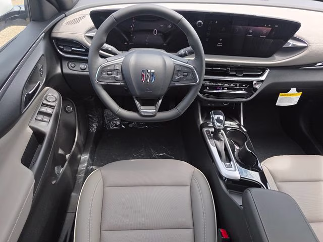 2026 White Frost Tricoat Buick Envista Avenir FWD SUV