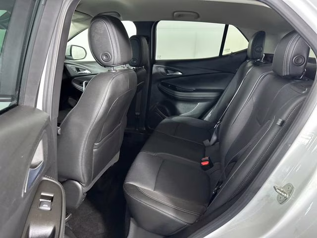 2021 Summit White Buick Encore GX Preferred FWD SUV