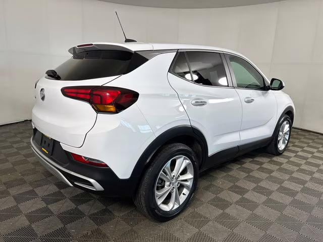 2021 Summit White Buick Encore GX Preferred FWD SUV