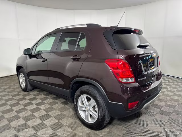 2022 Black Cherry Metallic Chevrolet Trax LT AWD SUV