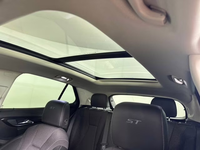 2022 Summit White Buick Envision Preferred FWD SUV