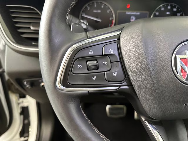 2022 Summit White Buick Envision Preferred FWD SUV