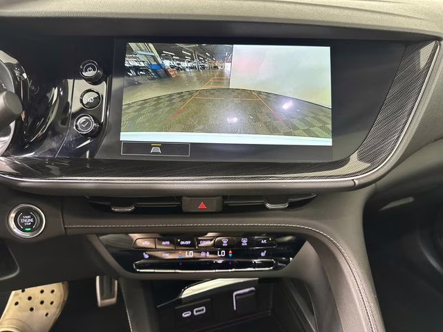 2022 Summit White Buick Envision Preferred FWD SUV