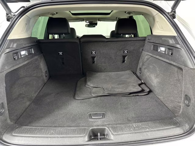 2022 Summit White Buick Envision Preferred FWD SUV
