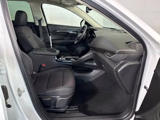 2022 Summit White Buick Envision Preferred FWD SUV