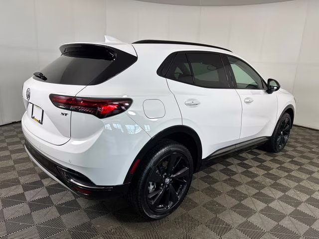2022 Summit White Buick Envision Preferred FWD SUV