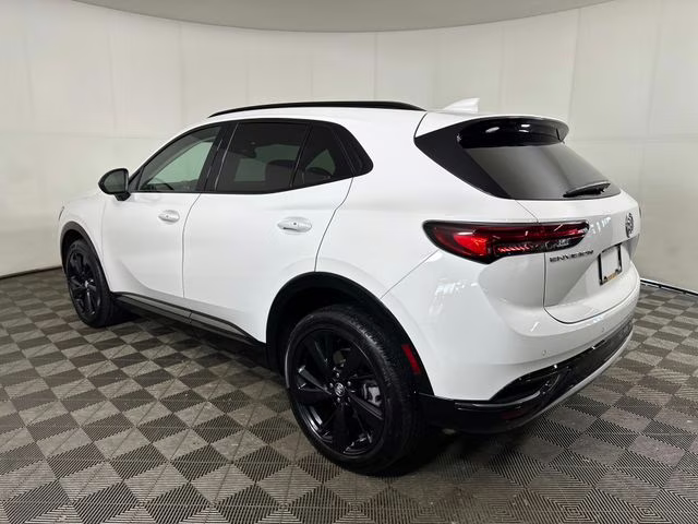 2022 Summit White Buick Envision Preferred FWD SUV