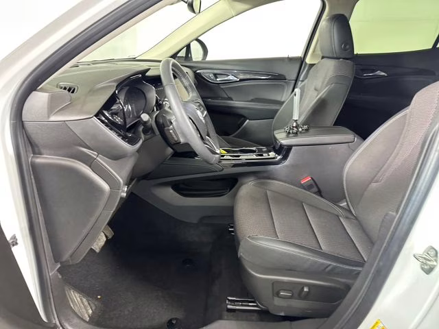 2022 Summit White Buick Envision Preferred FWD SUV
