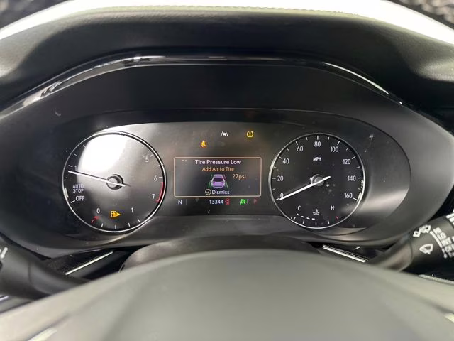 2022 Summit White Buick Envision Preferred FWD SUV