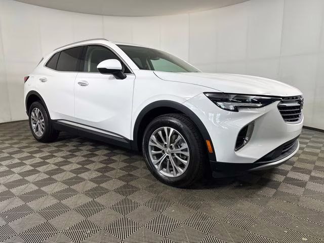 2022 Summit White Buick Envision Preferred FWD SUV