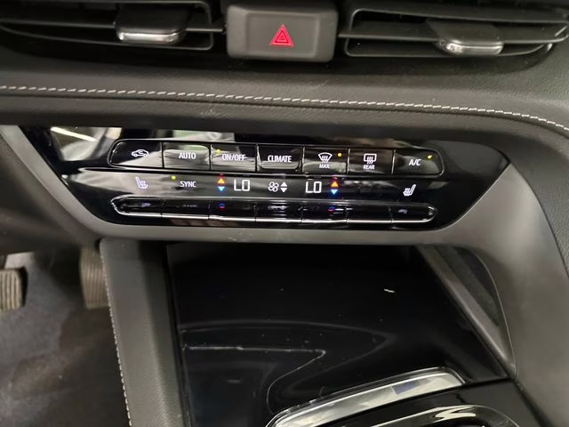 2022 Summit White Buick Envision Preferred FWD SUV