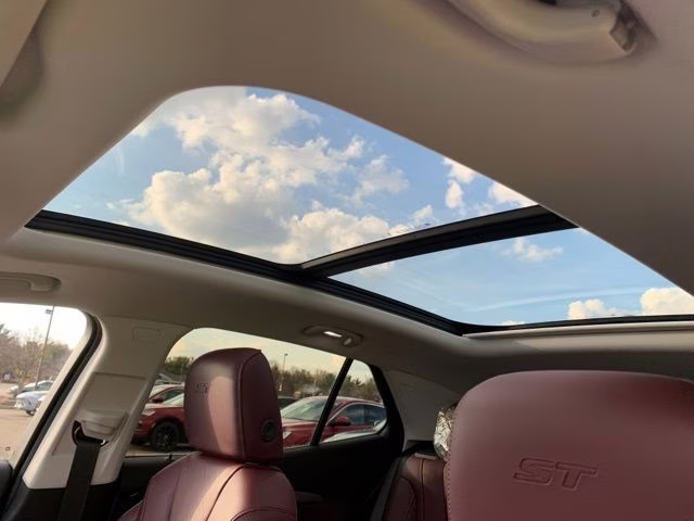 2026 Summit White Buick Envision Sport Touring AWD SUV