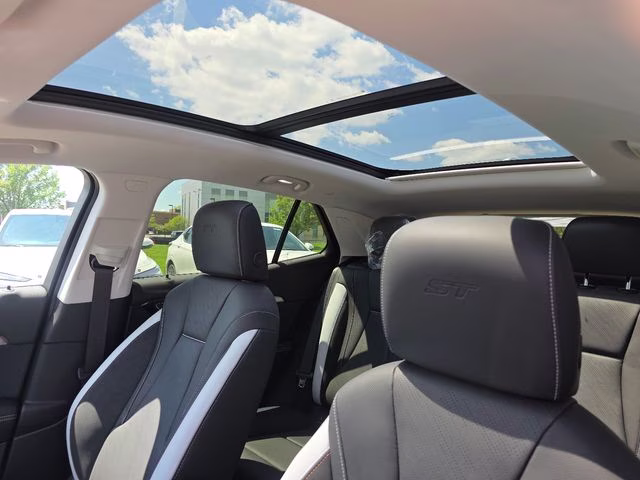 2026 Iridescent White Tricoat Buick Envision Sport Touring AWD SUV