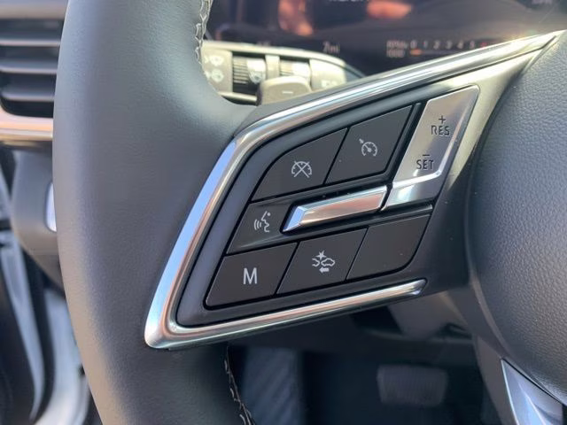 2026 Iridescent White Tricoat Buick Envision Avenir AWD SUV