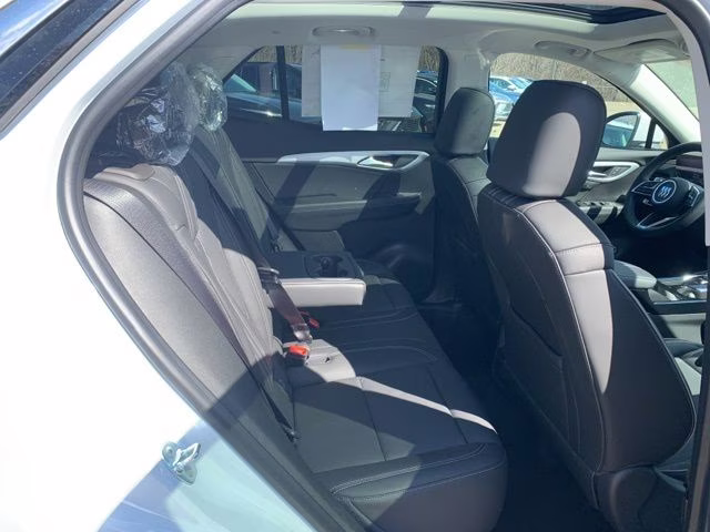 2026 Iridescent White Tricoat Buick Envision Avenir AWD SUV