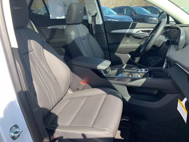 2026 Iridescent White Tricoat Buick Envision Avenir AWD SUV