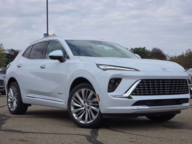 2026 Iridescent White Tricoat Buick Envision Avenir AWD SUV