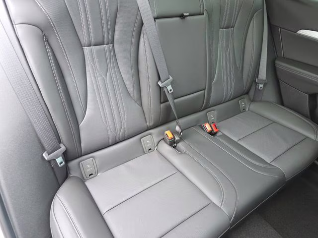 2026 Iridescent White Tricoat Buick Envision Avenir AWD SUV