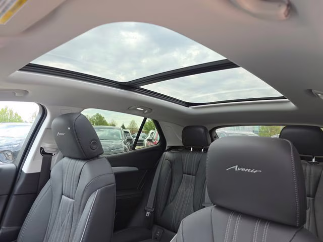 2026 Iridescent White Tricoat Buick Envision Avenir AWD SUV